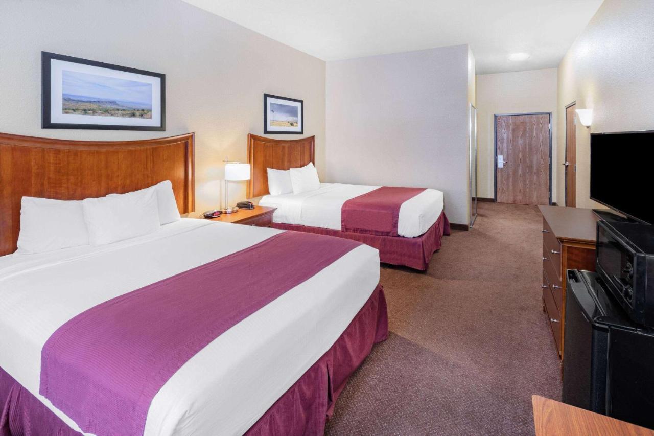 Hotel Baymont By Wyndham Cuero Exteriér fotografie